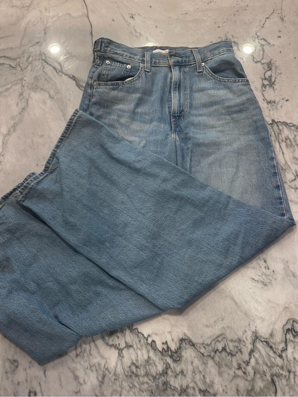 Levi's Women's Light Blue Relaxed Jeans